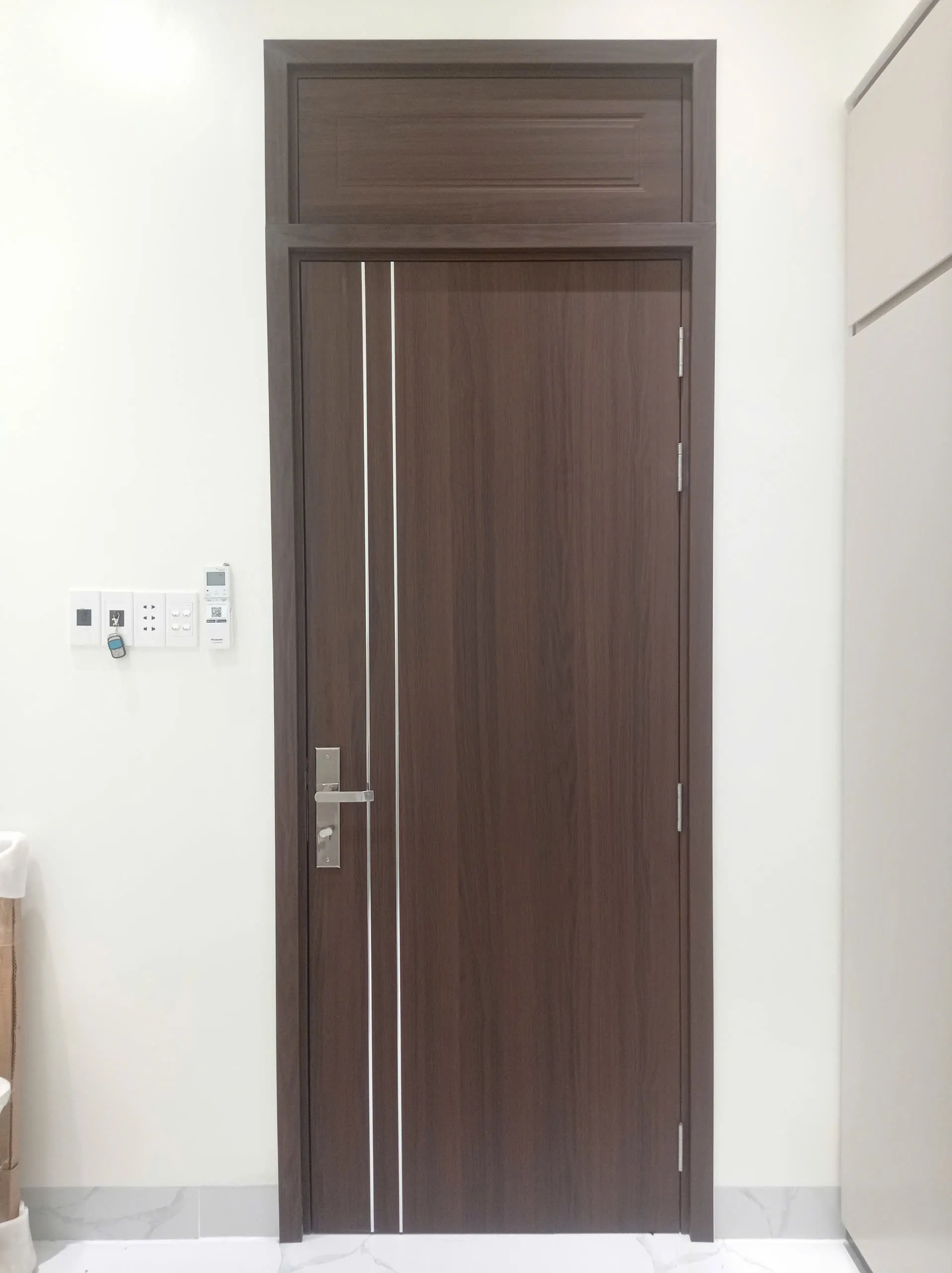 Mẫu Cửa Nhựa Composite Tại Long An